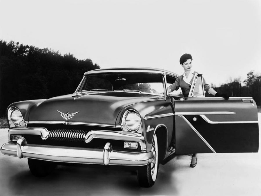  Plymouth Belvedere 2-Door Sport Sedan 1955 года  (фото 1 из 2)